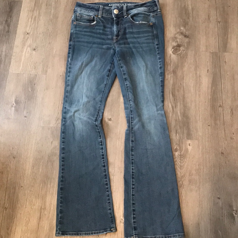 American Eagle jeans size 2 short